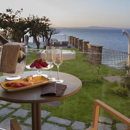 - Galidia * Σορέντο