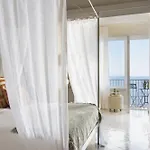 - Galidia Villa Sorrento